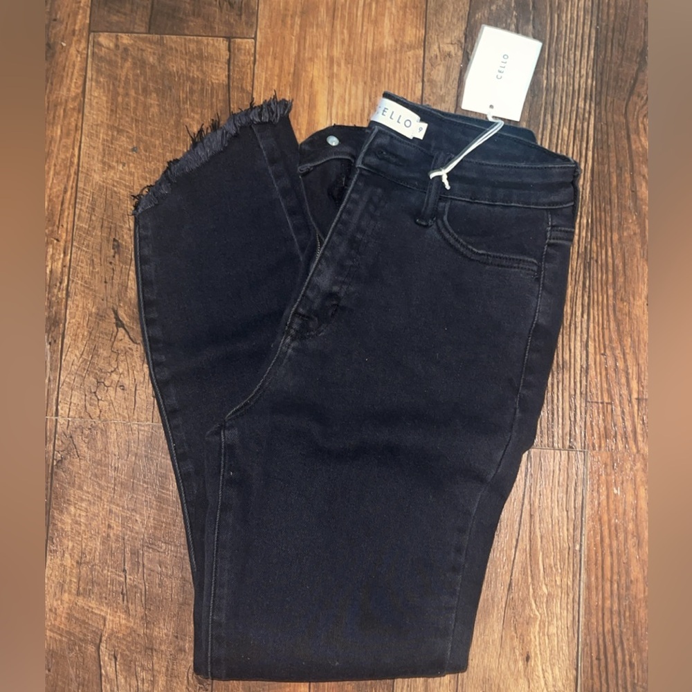 Cello Black Frayed - Women’s Jeans BNWT